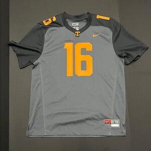 Kids Nike Team Tennessee Volunteers Gray Orange #16 Football Jersey Size Large